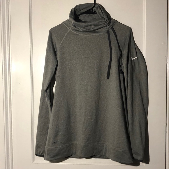 Nike Other - Nike Pro sweatshirt